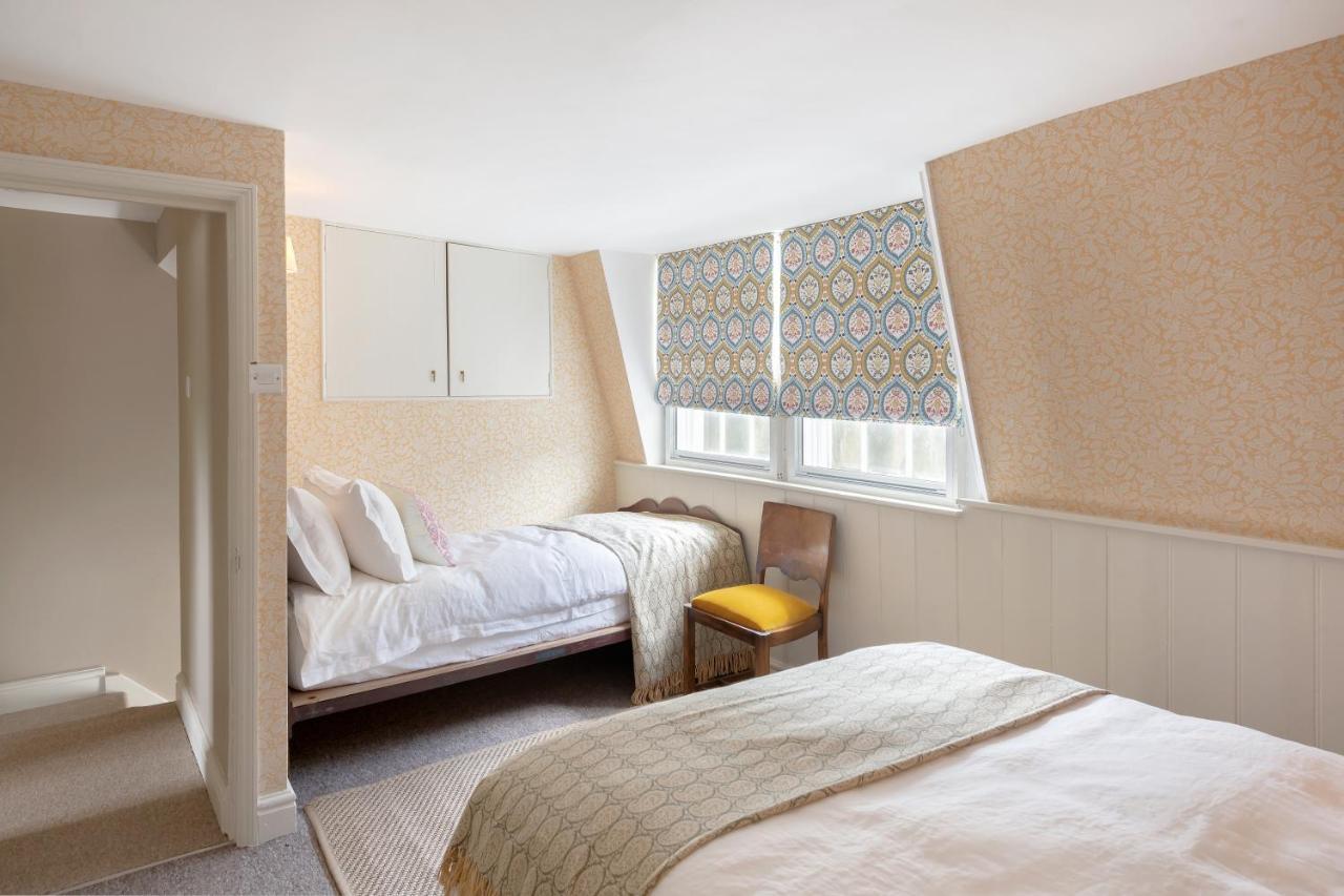 Central Apartment With Private Parking Bath Exteriör bild